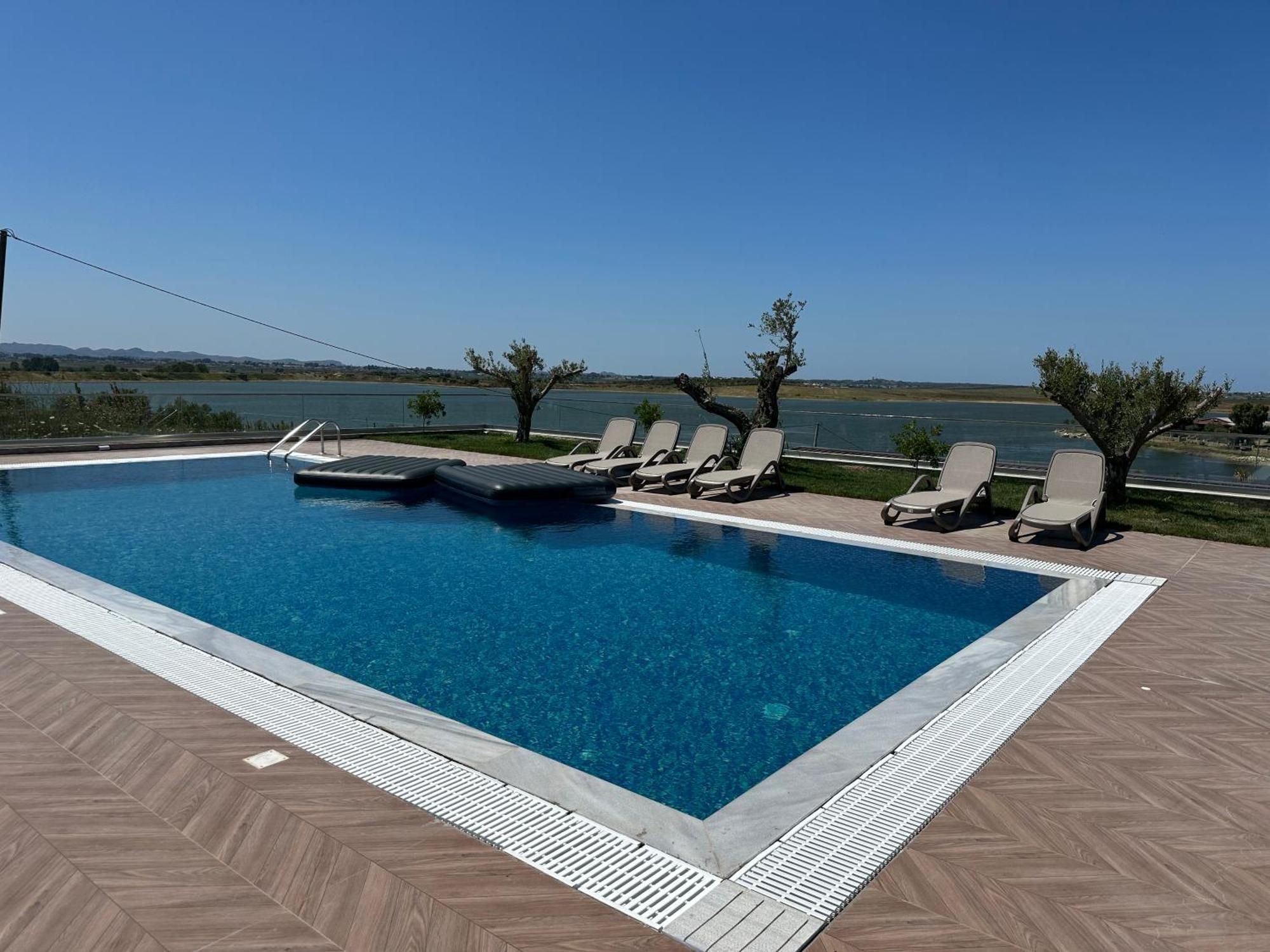 Top Villas Durrës Eksteriør bilde